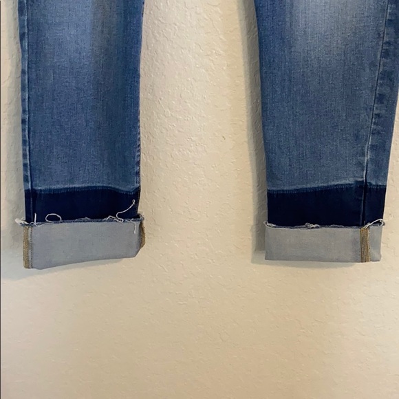 Super cute NWOT cropped jeans - Picture 3 of 7